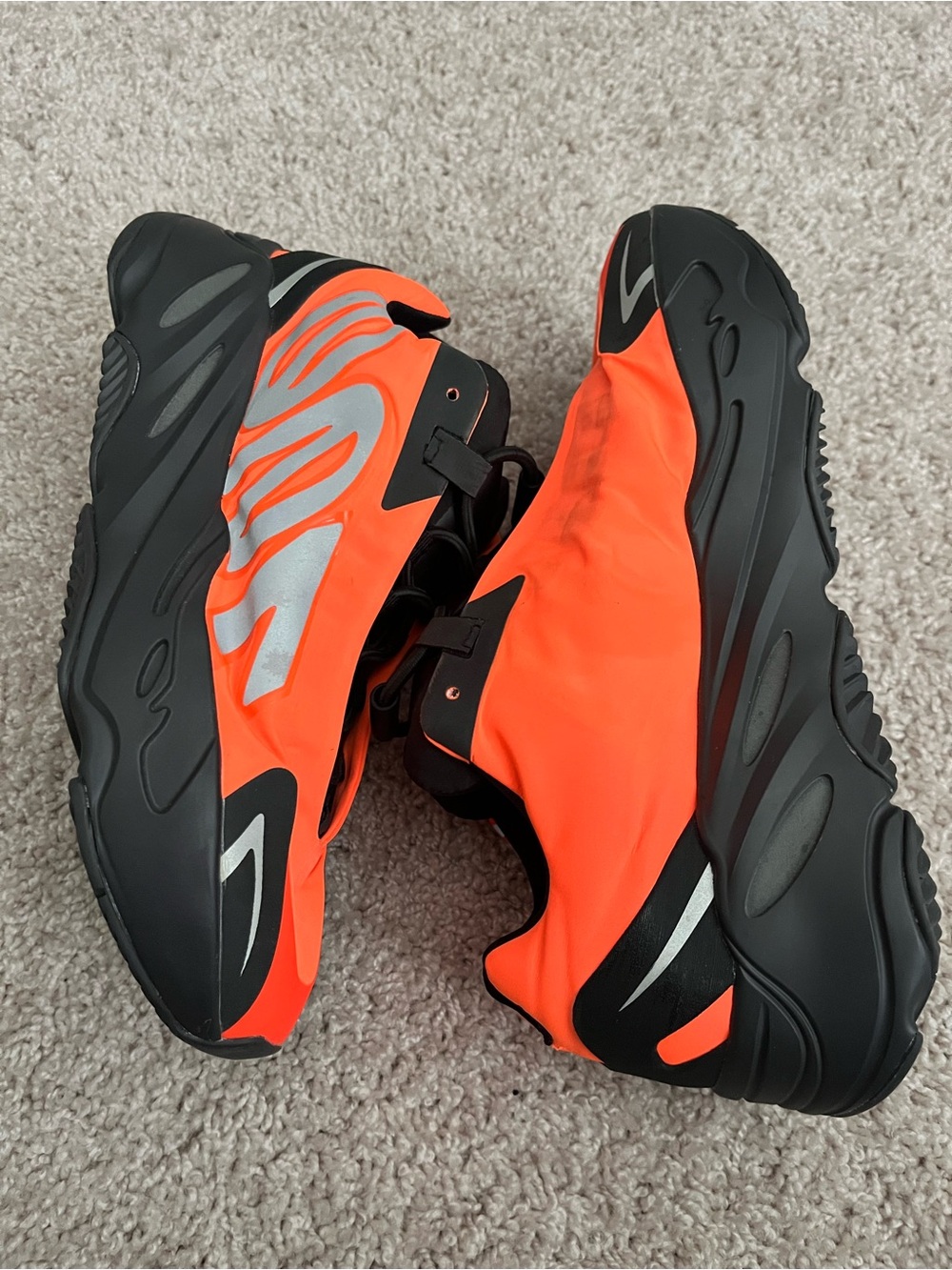 Yeezy 700 Mnvn Orange